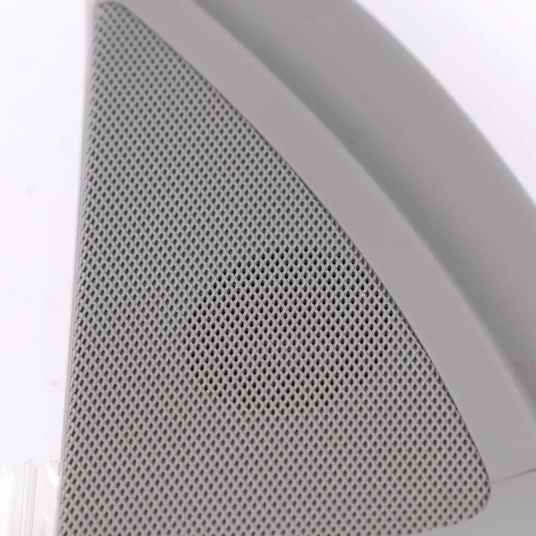 Coperchio rifinitura altoparlante anteriore sinistro per Mercedes W164 con numero di parte A1647250198 Mercedes W164 Coperchio rifinitura altoparlante anteriore sinistro - SKU A1647250198-1 - Numero di parte A1647250198