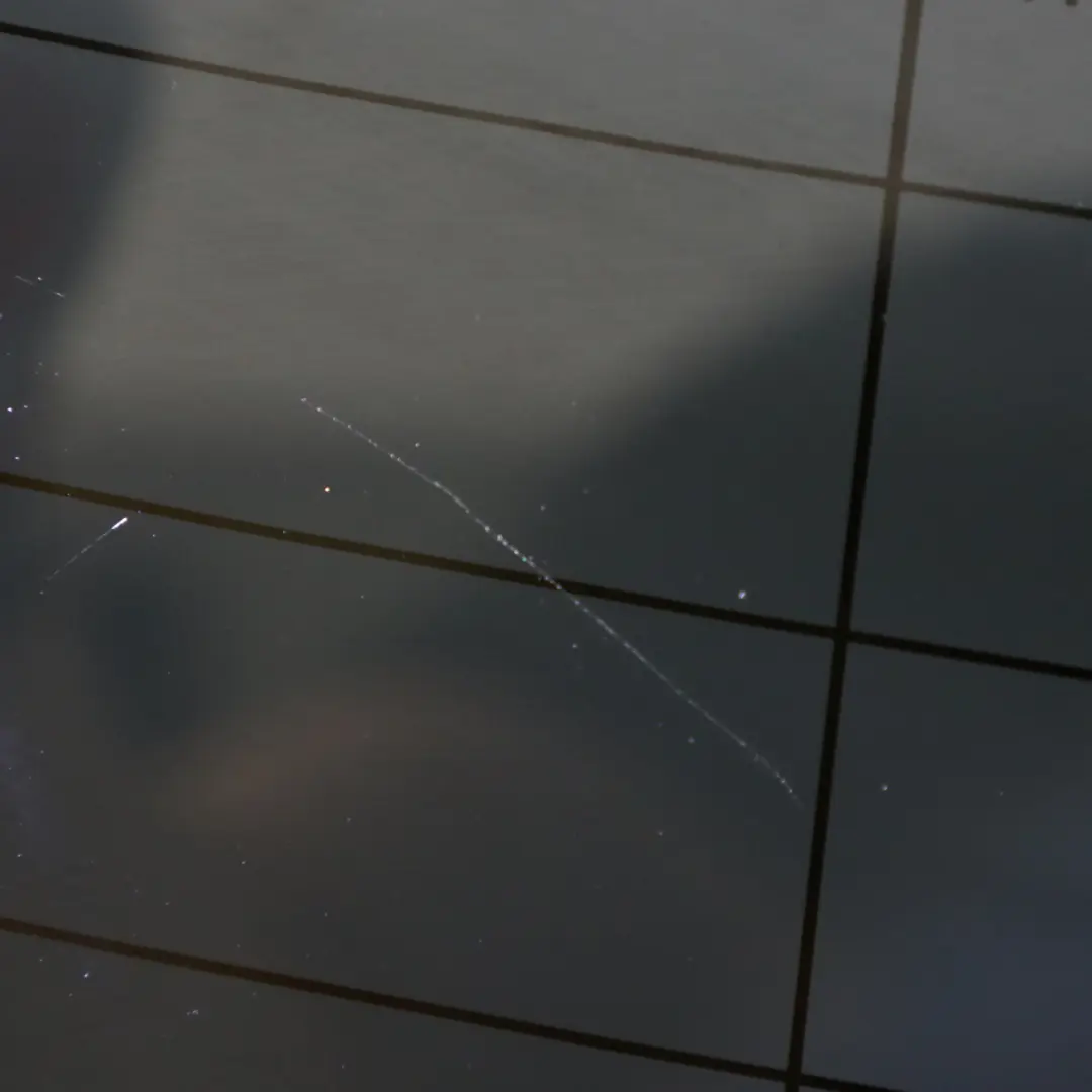 Szyba Tylna Szyba Klapy Bagażnika Przyciemniana AS3 do Mercedes ML W164 o numerze A1647401057 Mercedes ML W164 Szyba Tylna Szyba Klapy Bagażnika Przyciemniana AS3 - SKU A1647401057-1 - Numer Części A1647401057