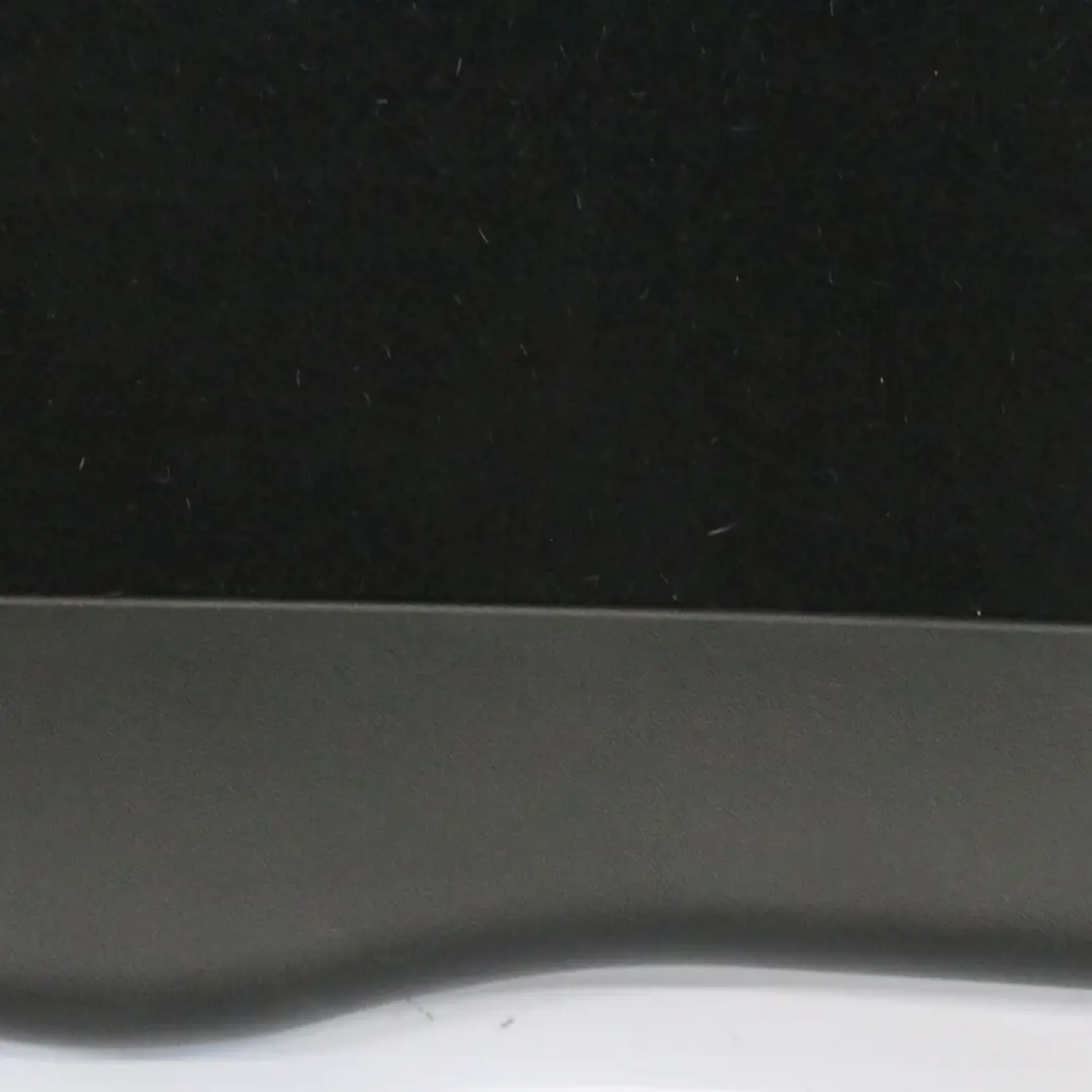 Mercedes ML W164 Couvercle de coffre arrière Couvercle de hayon Intérieur Noir - SKU A1647401770 - Numéro de pièce A1647401770
