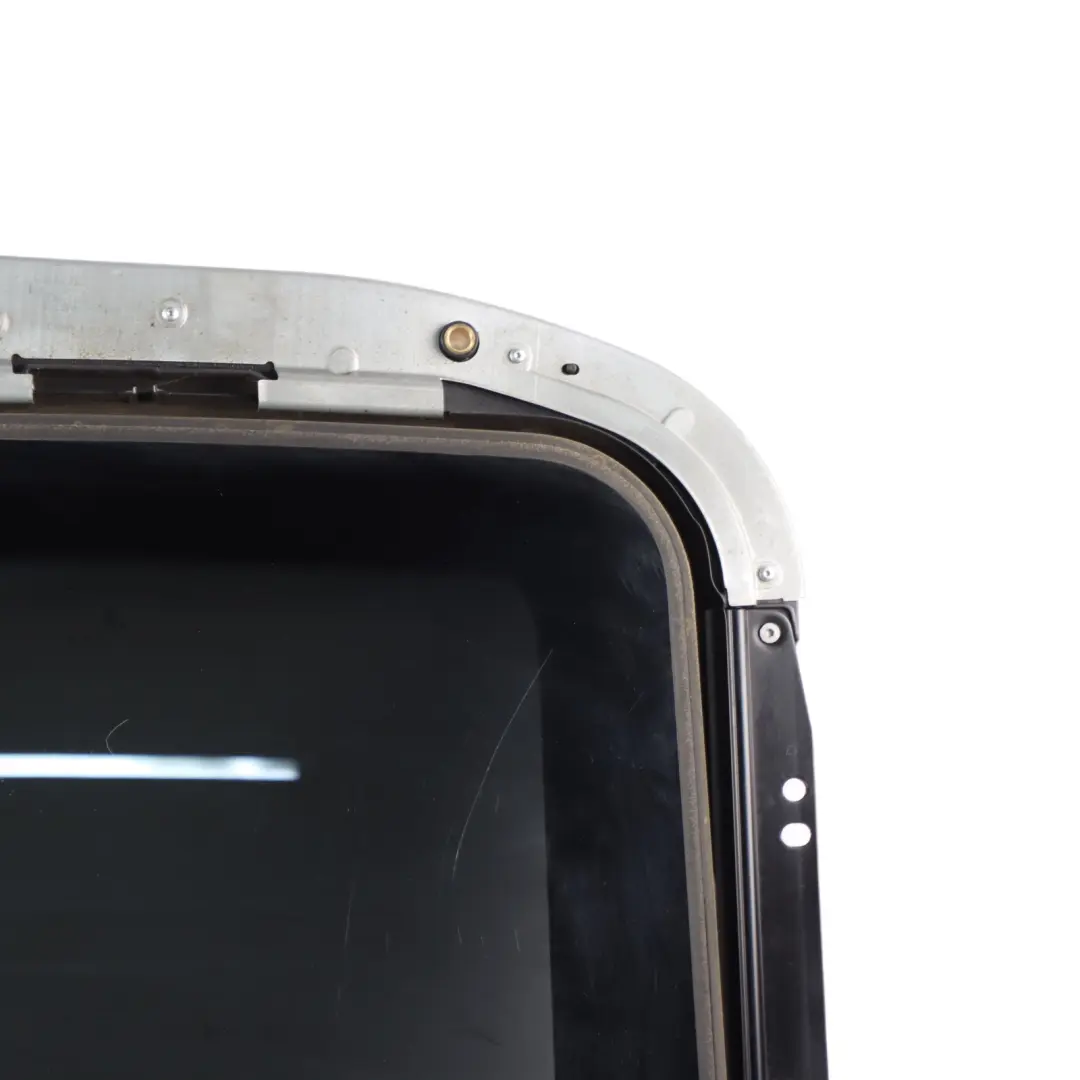 Panoramic Sunroof Frame Glass Roof Alpaca Grey to Mercedes W164 with Part number A1647800829 Mercedes W164 Panoramic Sunroof Frame Glass Roof Alpaca Grey - SKU A1647800829 - Part number A1647800829