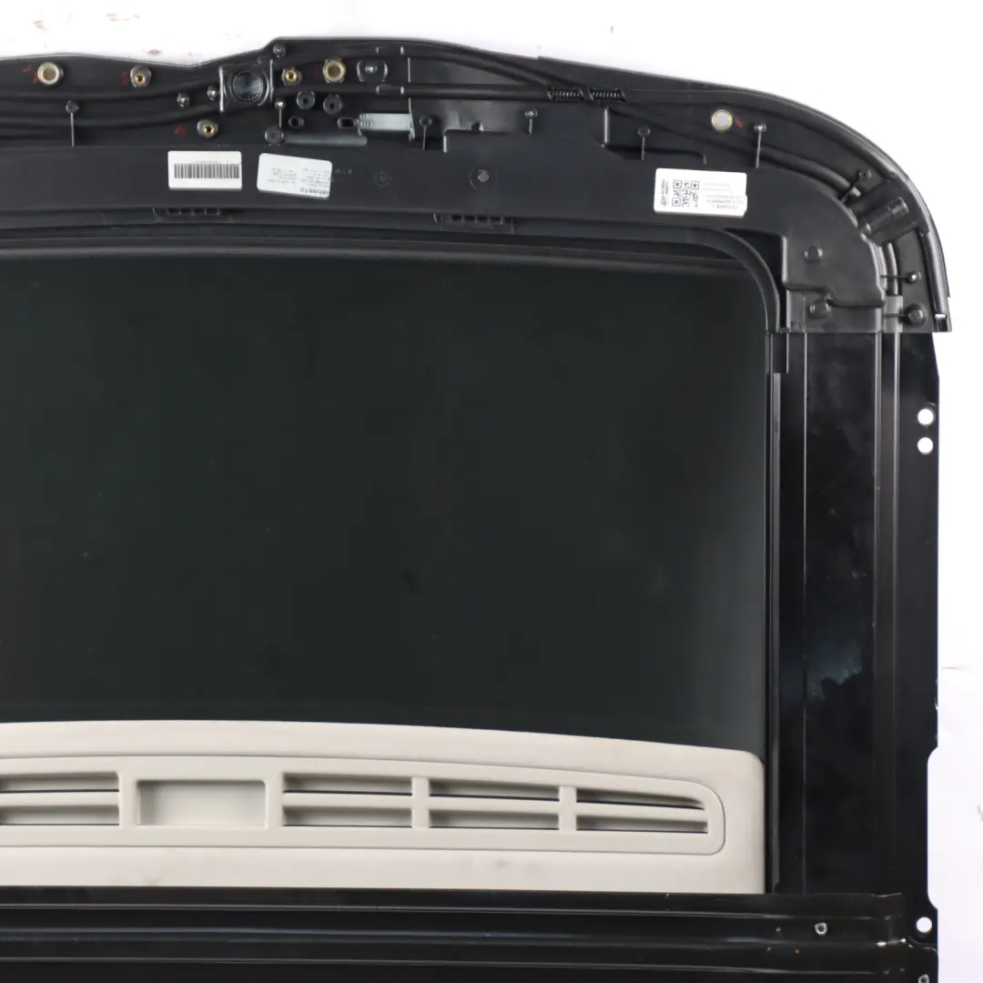 Panoramic Sunroof Frame Glass Roof Alpaca Grey to Mercedes W164 with Part number A1647800829 Mercedes W164 Panoramic Sunroof Frame Glass Roof Alpaca Grey - SKU A1647800829 - Part number A1647800829