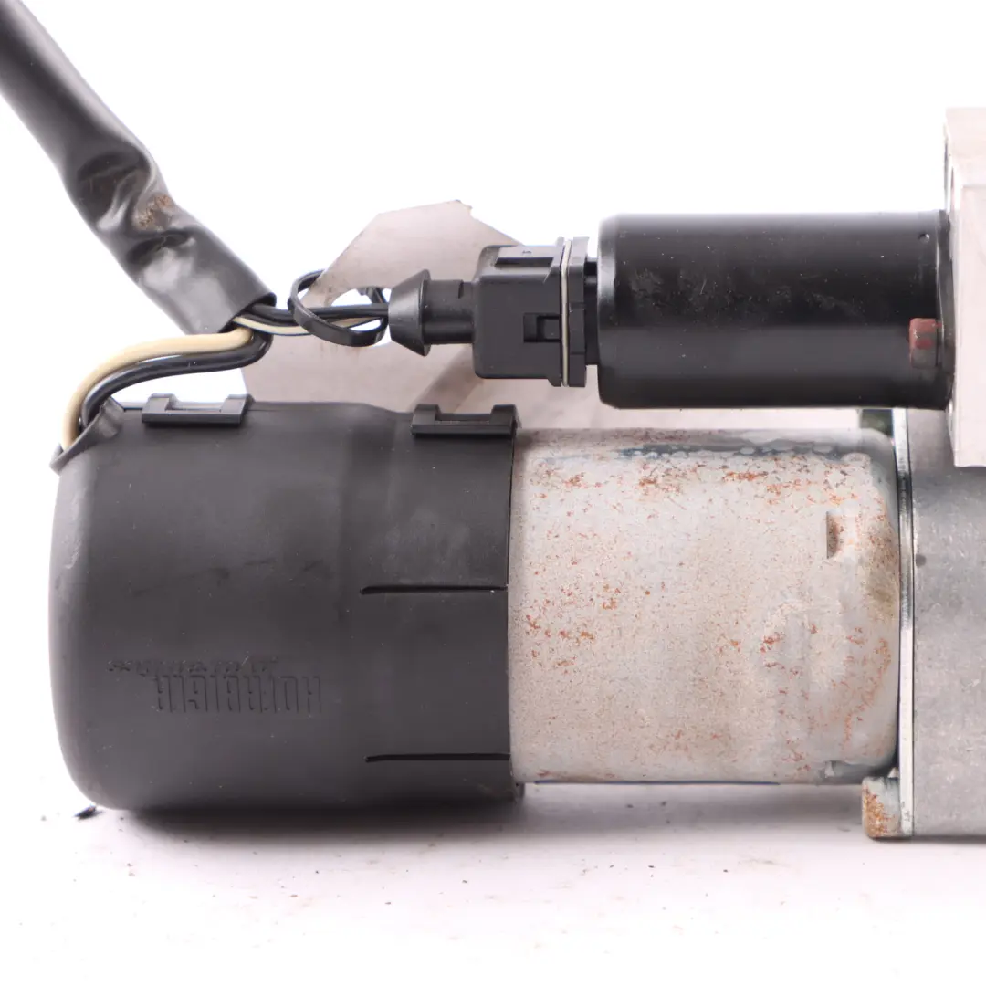 Boot Hydraulic Rear Pump to Mercedes W164 Tailgate with Part number A1648000248 Mercedes W164 Tailgate Boot Hydraulic Rear Pump - SKU A1648000248 - Part number A1648000248