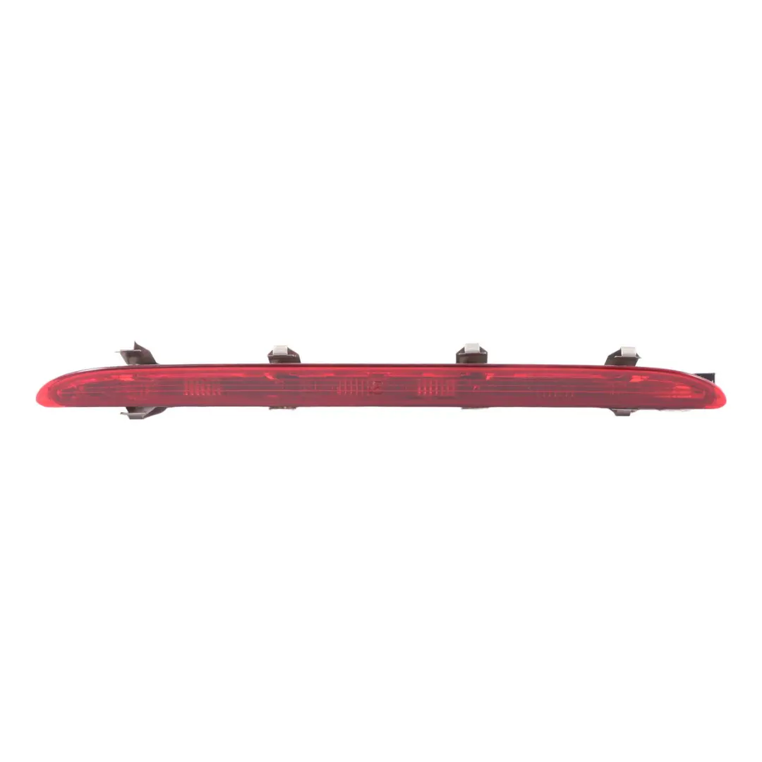 Luce Di Stop Aggiuntiva Posteriore per Mercedes ML W164 con numero di parte A1648201056 Mercedes ML W164 Luce Di Stop Aggiuntiva Posteriore - SKU A1648201056 - Numero di parte A1648201056