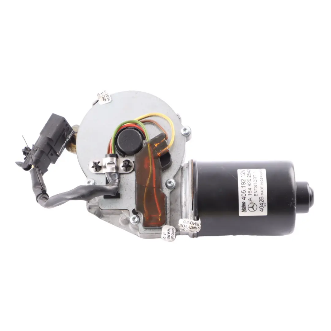 Windscreen Wiper Linkage Motor to Mercedes ML W164 with Part number A1648202542 Mercedes ML W164 Windscreen Wiper Linkage Motor - SKU rhd-A1648202542 - Part number A1648202542