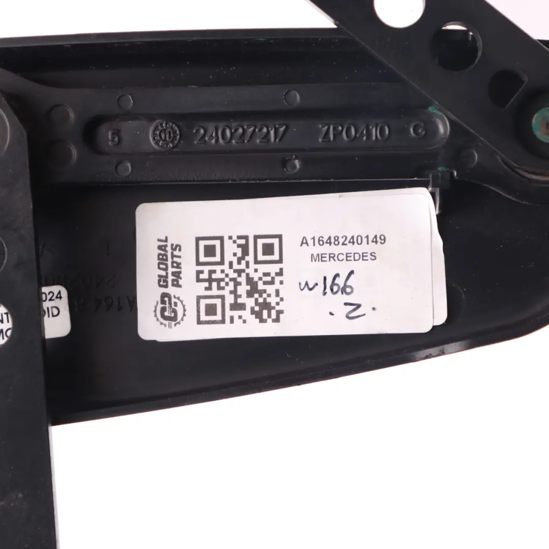 Wiper Arm Windscreen Passenger Side Left N/S to Mercedes ML W166 with Part number A1668201044 Mercedes ML W166 Wiper Arm Windscreen Passenger Side Left N/S - SKU rhd-A1648240149 - Part number A1668201044