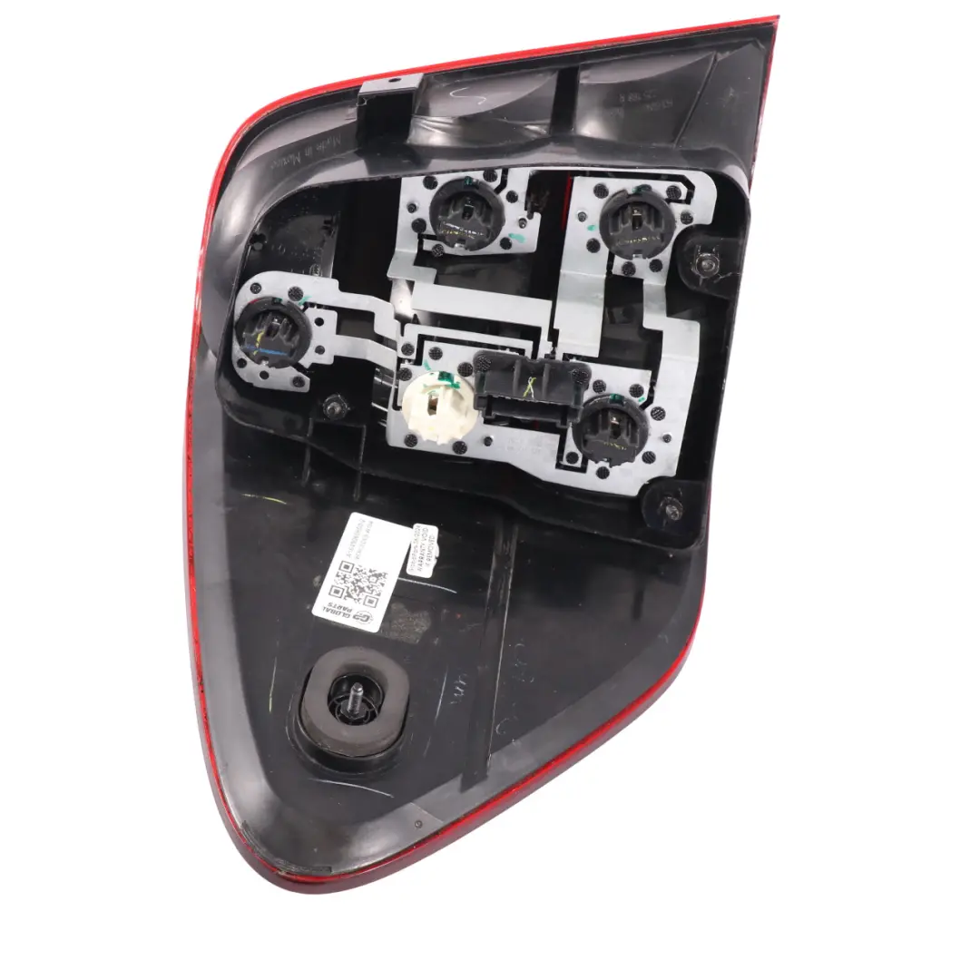 Lampa Tylna Prawy Tył do Mercedes ML W164 o numerze A1649060800 Mercedes ML W164 Lampa Tylna Prawy Tył - SKU A1649060800-2 - Numer Części A1649060800