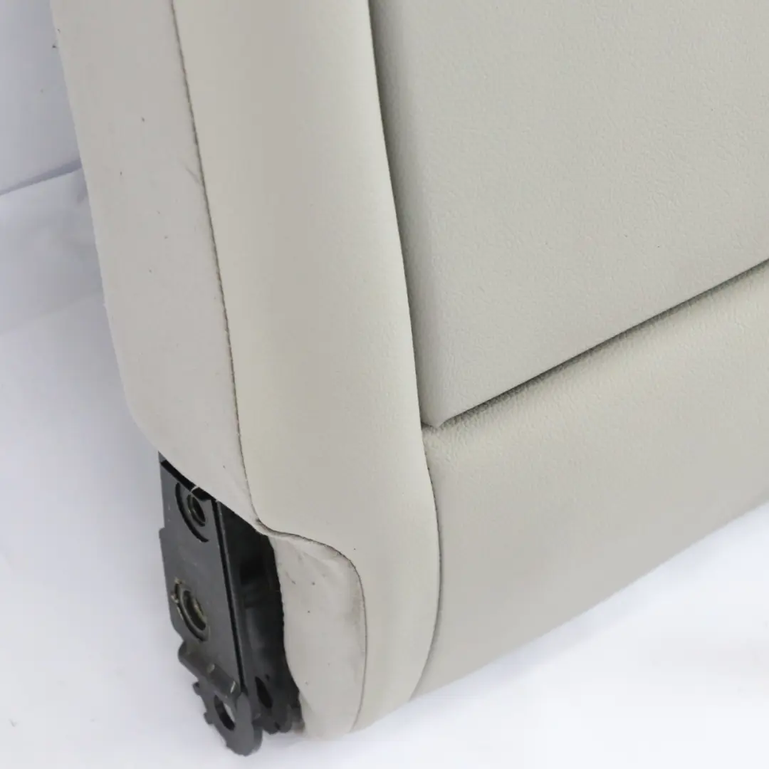 Oparcie Tylne Lewe Skóra Mikrofibra Szare do Mercedes W164 o numerze A1649202737 Mercedes W164 Oparcie Tylne Lewe Skóra Mikrofibra Szare - SKU A1649202737 - Numer Części A1649202737