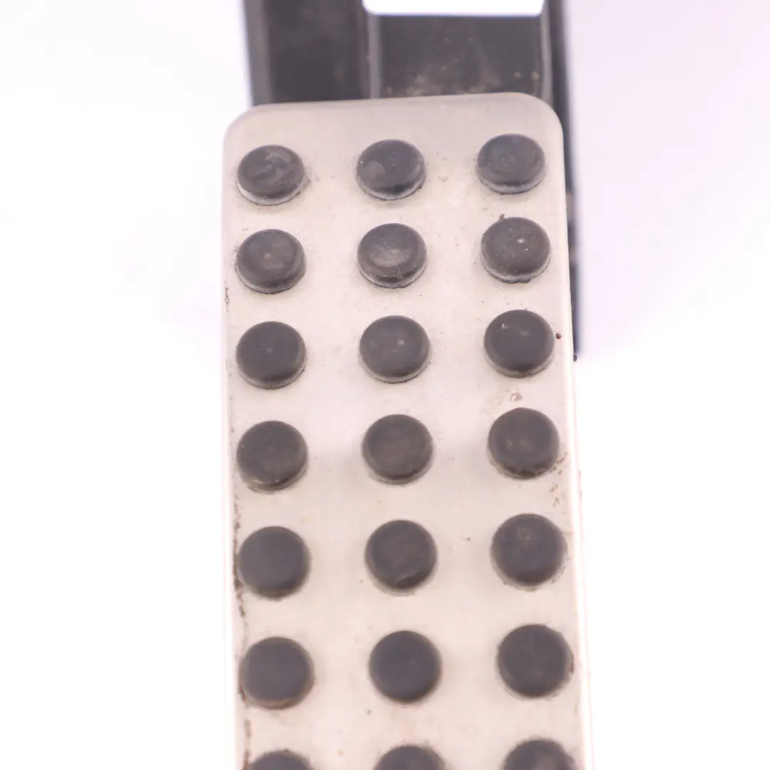Accelerator Pedal Mercedes ML W166 Throttle Pedal Gas to with Part number A1663000204 Accelerator Pedal Mercedes ML W166 Throttle Pedal Gas - SKU A1663000204 - Part number A1663000204