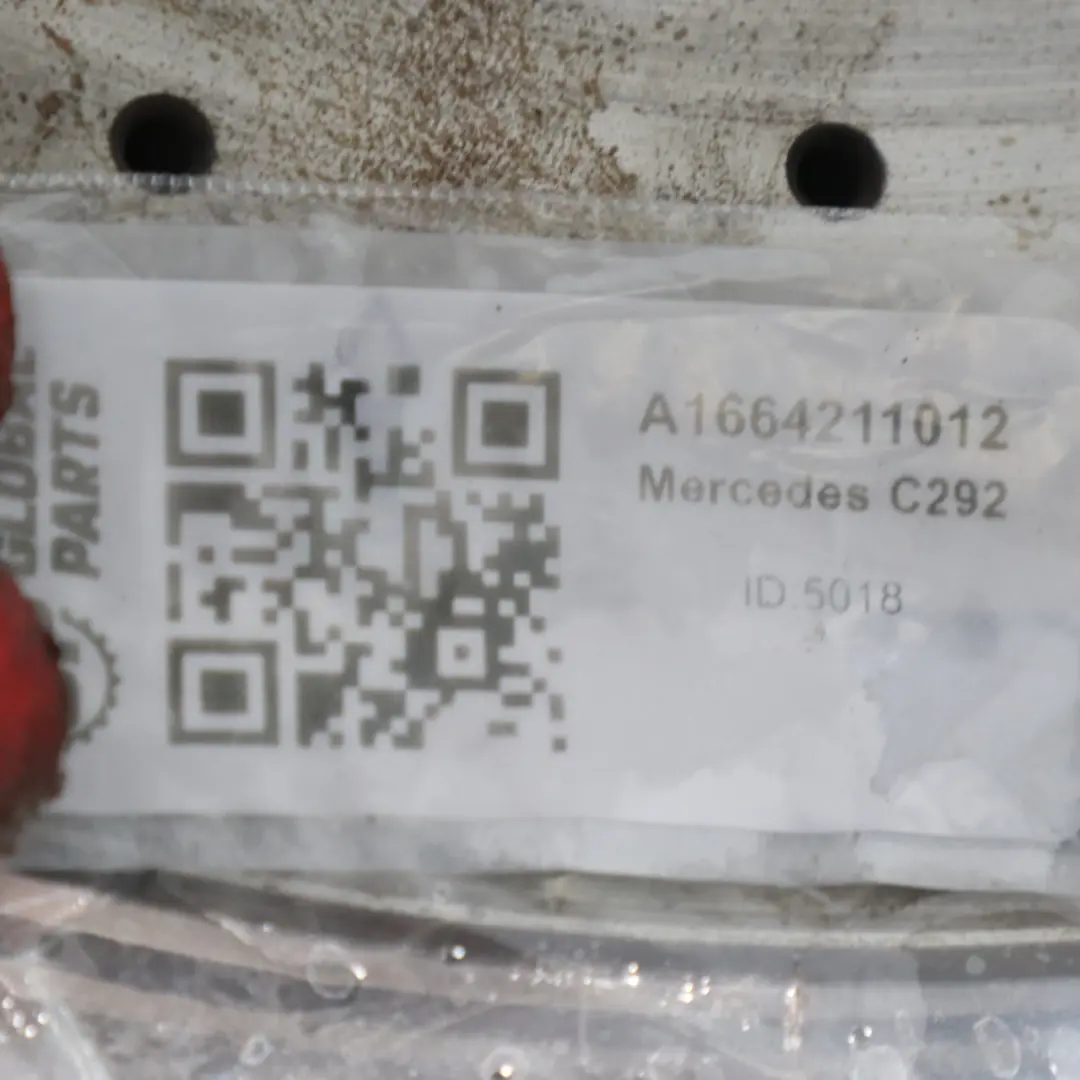 Discos De Freno AMG Delantera Izquierda Derecha Perforados para Mercedes W166 C292 con número de pieza A1664211012 Mercedes W166 C292 Discos De Freno AMG Delantera Izquierda Derecha Perforados - SKU A1664211012 - Número de pieza A1664211012