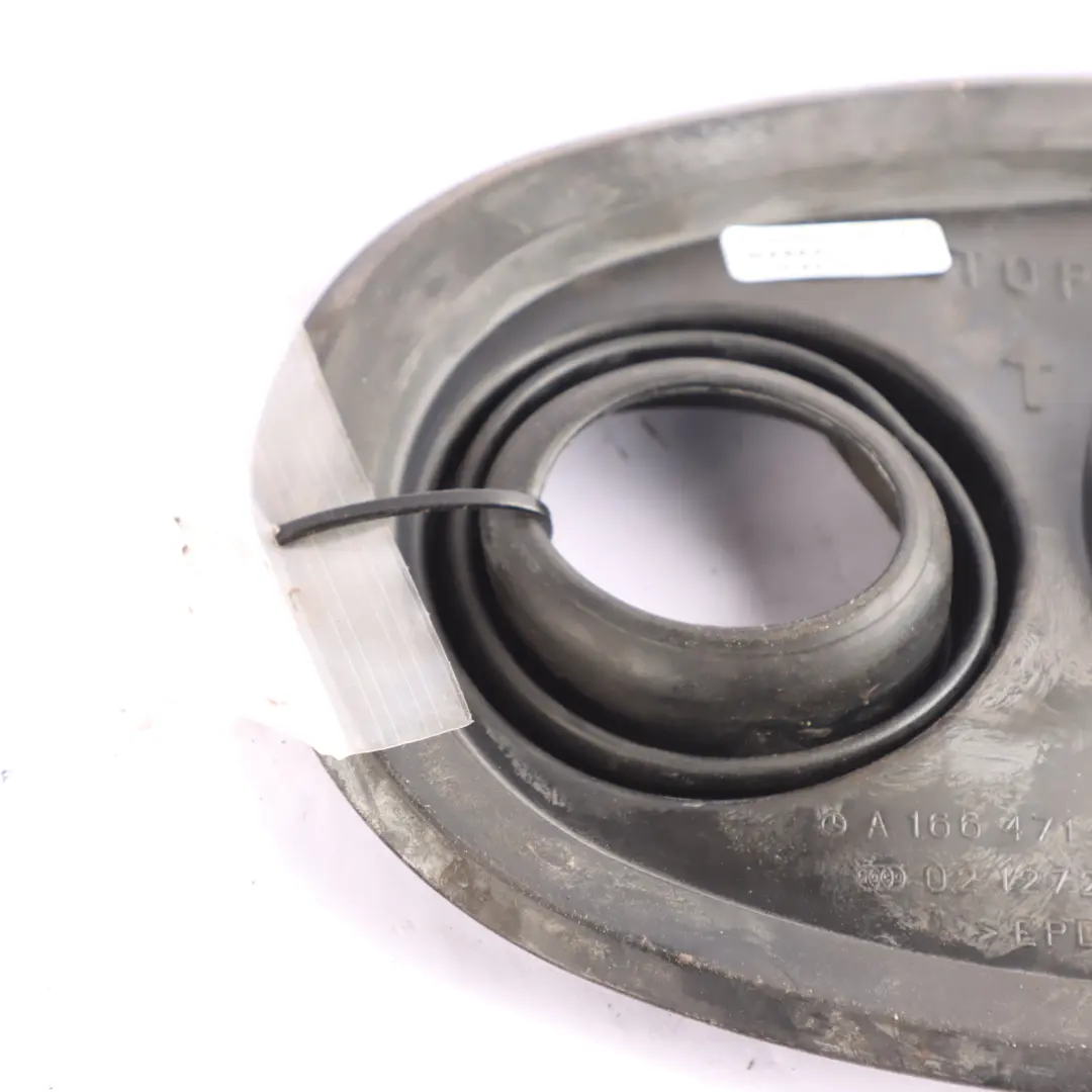 Seal Mercedes W166 Fuel Filler Neck Flap Profile Seal Gasket to with Part number A1664710180 Seal Mercedes W166 Fuel Filler Neck Flap Profile Seal Gasket - SKU A1664710180 - Part number A1664710180