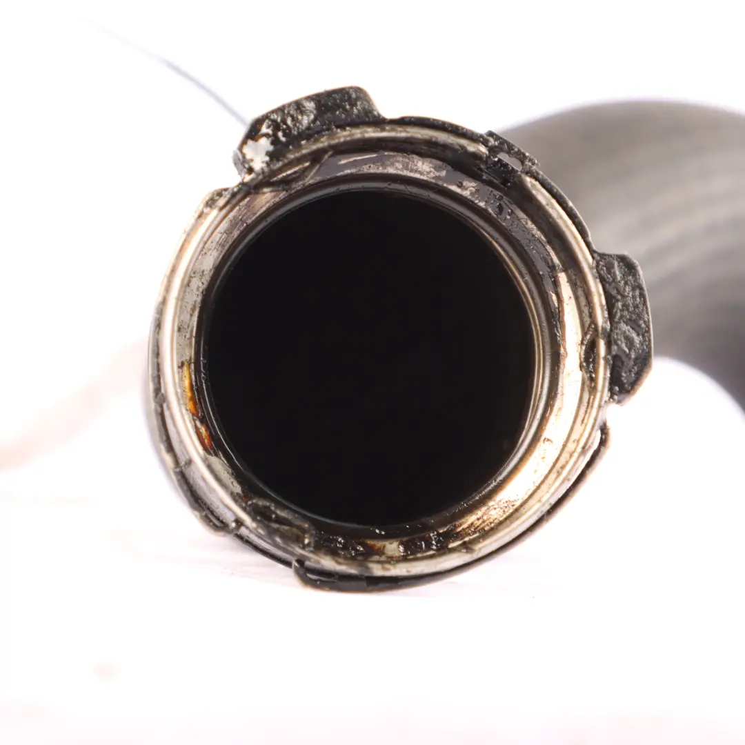 OM642 Ladeluftkühler Auslassschlauch Turbolader für Mercedes W166 Diesel mit Teilenummer A1665280082 Mercedes W166 Diesel OM642 Ladeluftkühler Auslassschlauch Turbolader - SKU A1665280082 - Teilenummer A1665280082