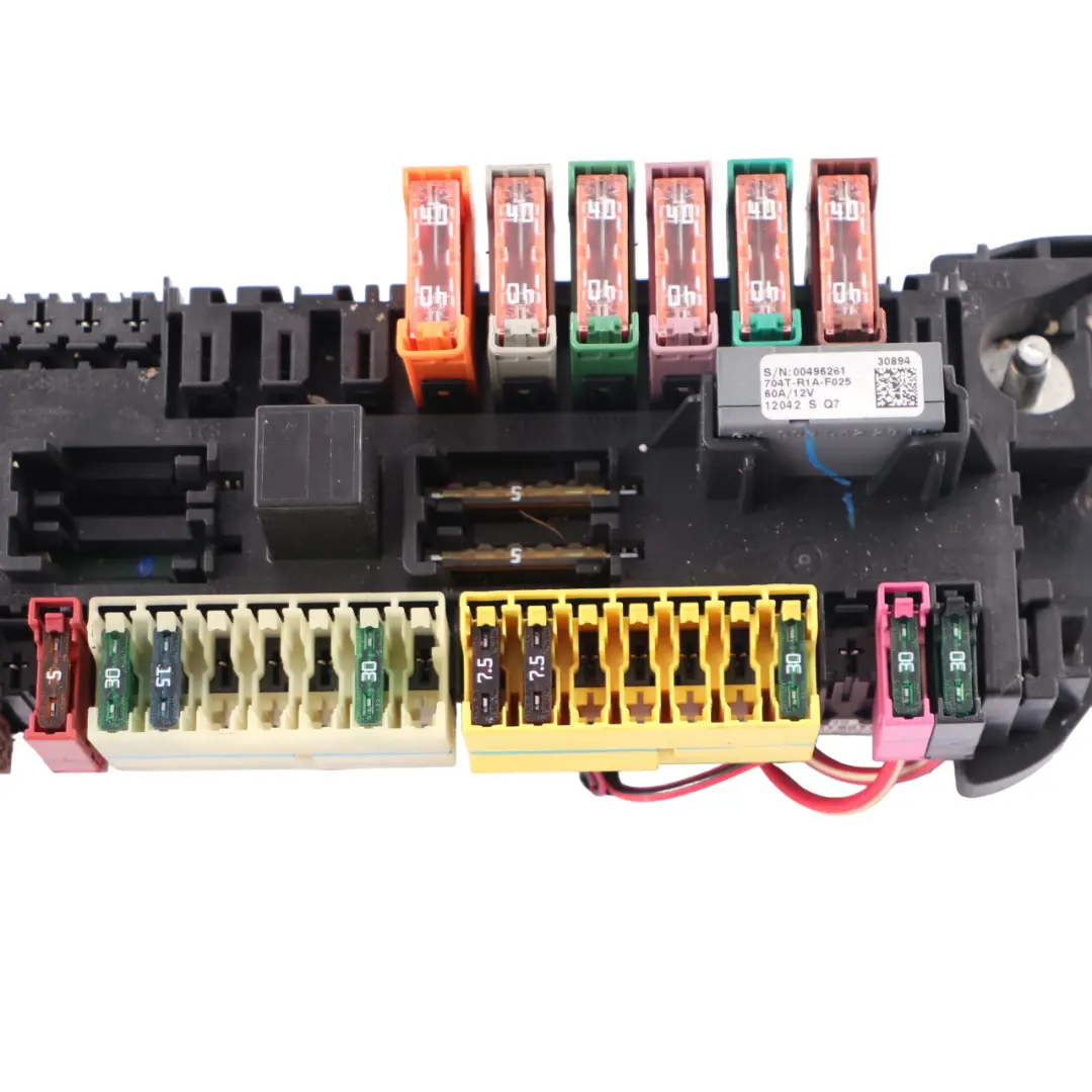 Fuse Box F33 Under Front Seat Right O/S to Mercedes ML W166 with Part number A1665401750 Mercedes ML W166 Fuse Box F33 Under Front Seat Right O/S - SKU A1665401750 - Part number A1665401750