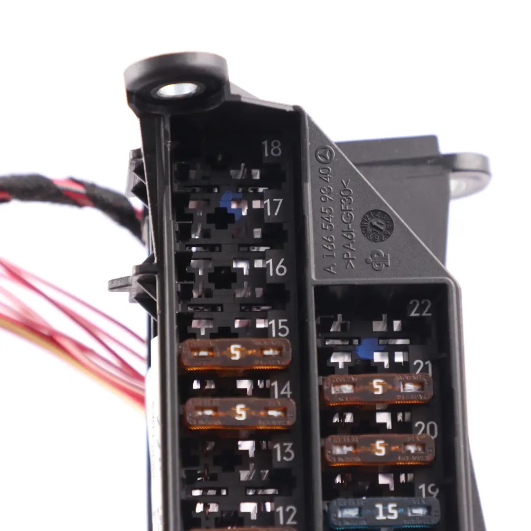 Caja de Fusibles Relé Unidad de Control Módulo para Mercedes W166 C292 con número de pieza A1665459340 Mercedes W166 C292 Caja de Fusibles Relé Unidad de Control Módulo - SKU A1665459340 - Número de pieza A1665459340