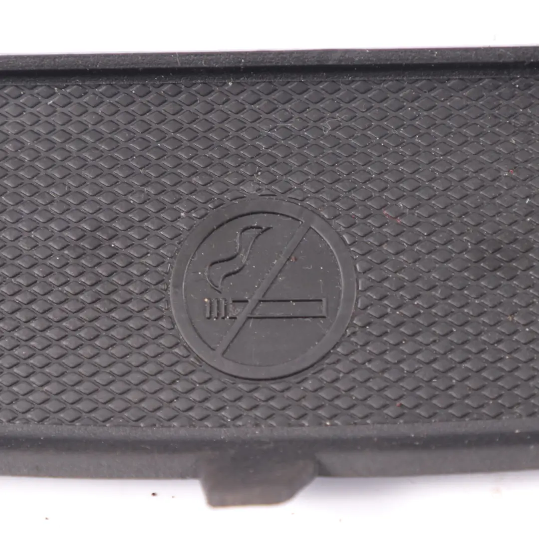 Inserire tappetino portaoggetti posteriore Console centrale per Mercedes ML W166 con numero di parte A1666831094 Mercedes ML W166 Inserire tappetino portaoggetti posteriore Console centrale - SKU A1666831094 - Numero di parte A1666831094