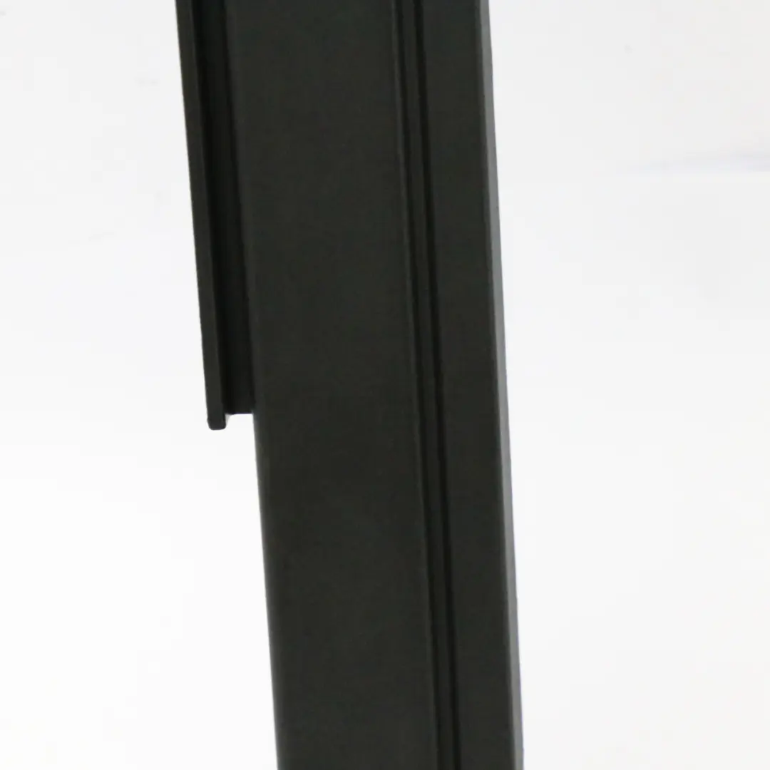 Mercedes C292 Embellecedor del panel de montaje del maletero derecho - SKU A1666842800 - Número de pieza A1666842800