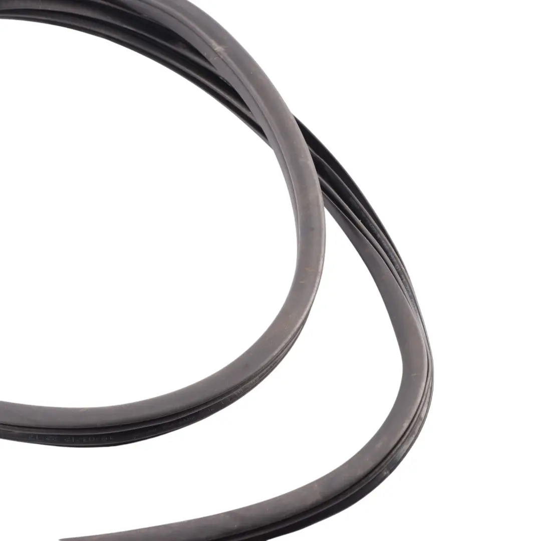 Joint Protection Porte Arrière Droite Gauche pour Mercedes ML W166 à propos du numéro de pièce A1666970151 Mercedes ML W166 Joint Protection Porte Arrière Droite Gauche - SKU A1666970151 - Numéro de pièce A1666970151