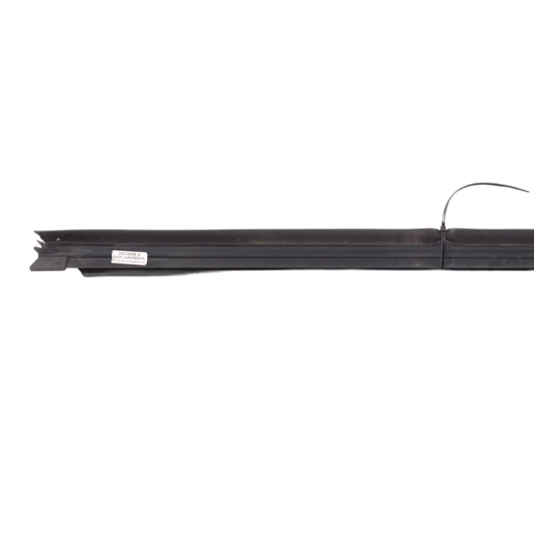 Mercedes W166 Porta guarnizione Guarnizione anteriore sinistra - SKU A1667250365 - Numero di parte A1667250365