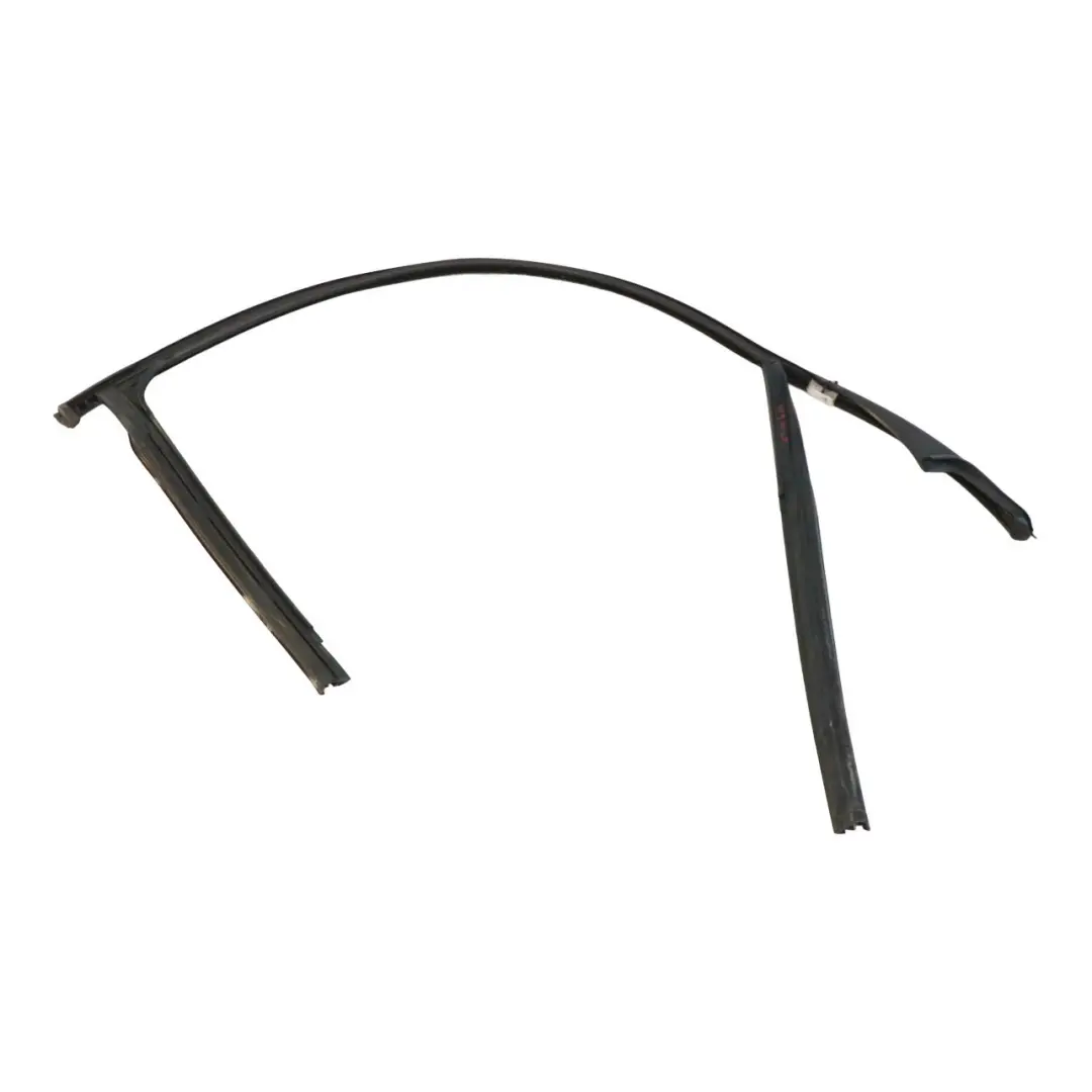 Joint de porte avant gauche caoutchouc pour Mercedes W166 à propos du numéro de pièce A1667252300 Mercedes W166 Joint de porte avant gauche caoutchouc - SKU A1667252300 - Numéro de pièce A1667252300