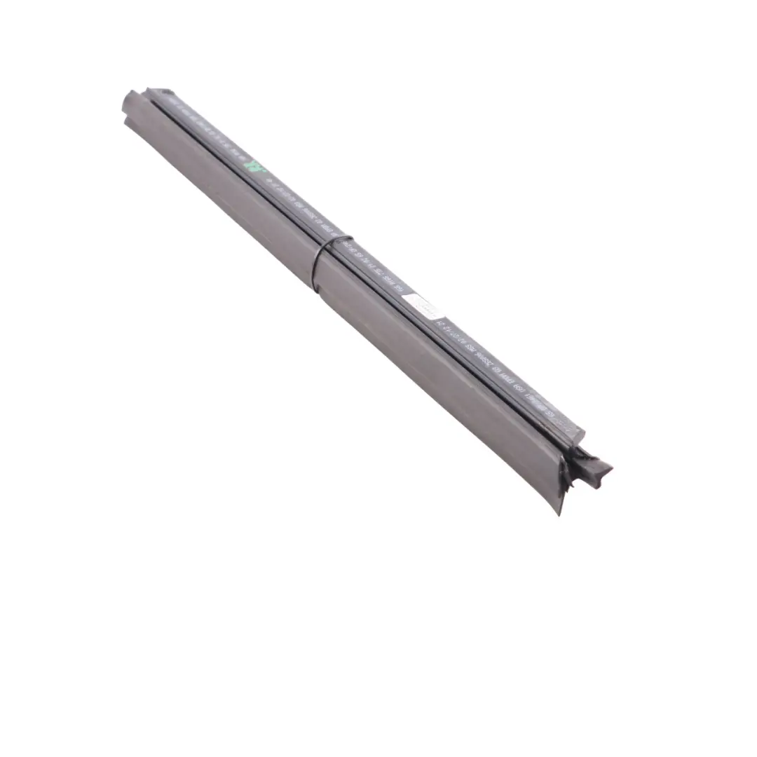 Mercedes W166 ML Junta Puerta Trasera Derecha Interior - SKU A1667350265 - Número de pieza A1667350265