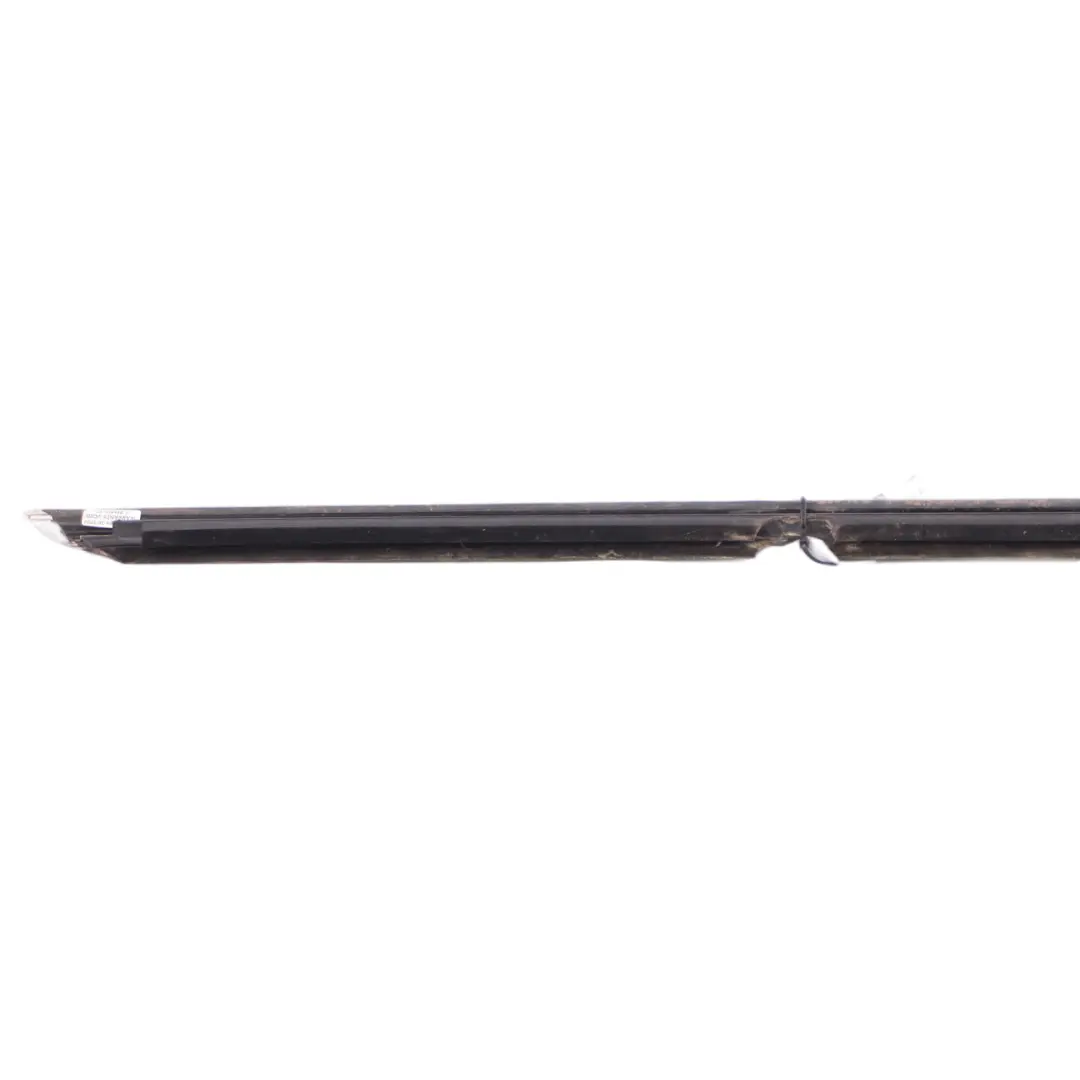 Mercedes ML W166 Tira De Carril De Sellado Puerta Trasera Derecha - SKU A1667356600 - Número de pieza A1667356600