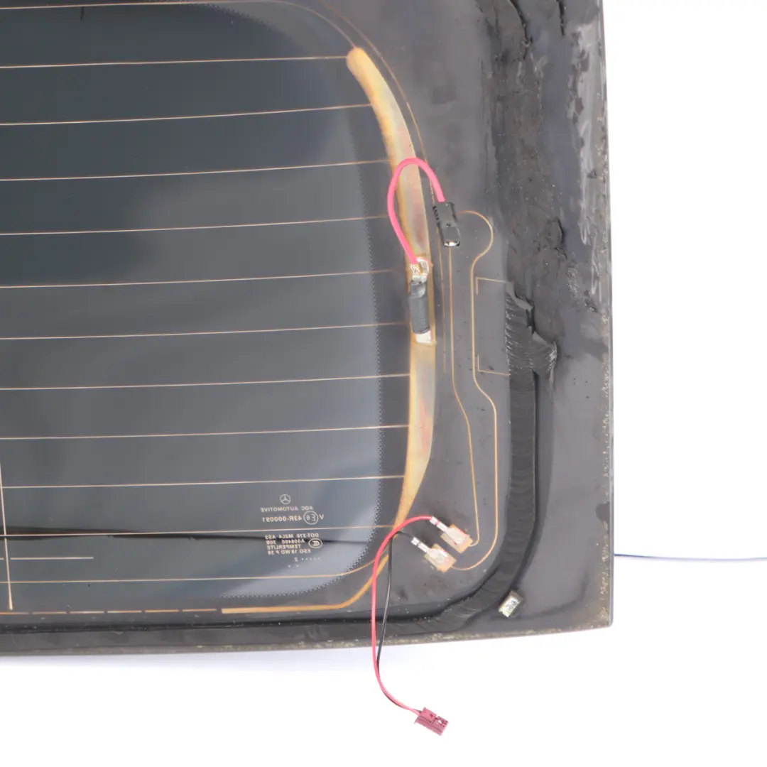 Window Mercedes ML W166 Trunk Lid Glass Window Tinted Black AS3 to Rear with Part number A1667400557 Rear Window Mercedes ML W166 Trunk Lid Glass Window Tinted Black AS3 - SKU A1667400557 - Part number A1667400557