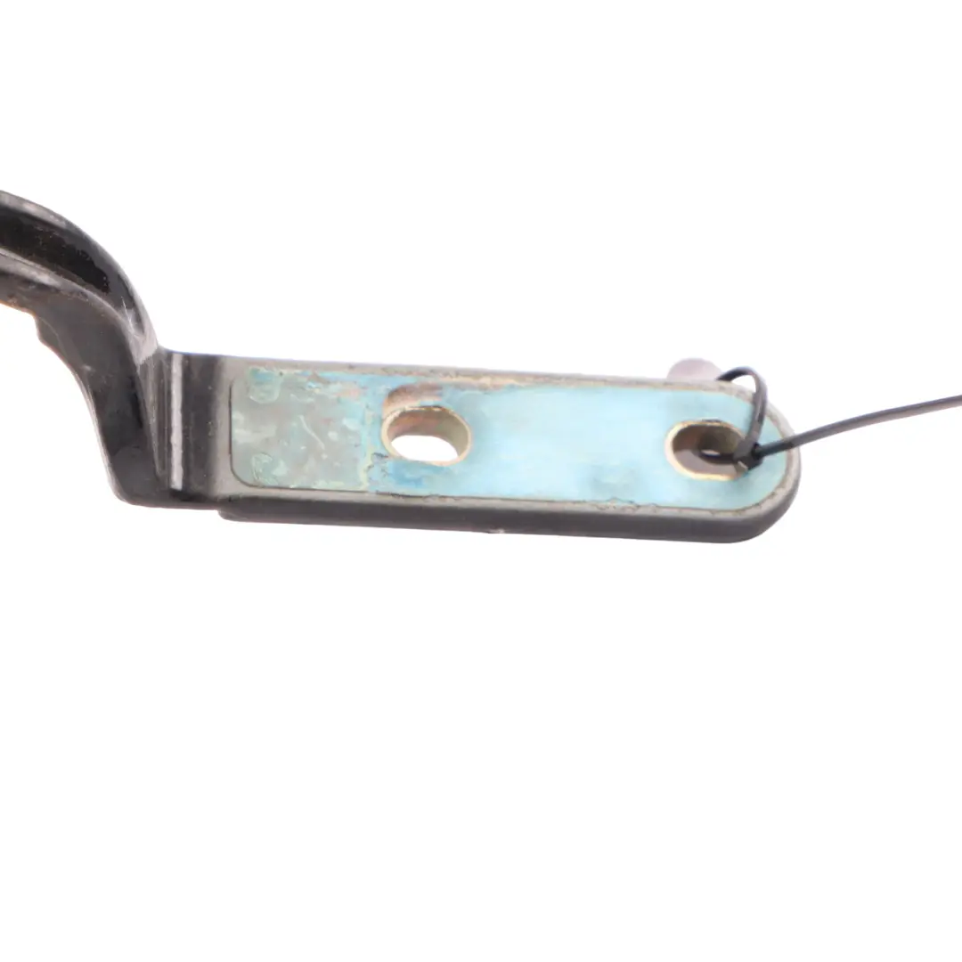 Conduit De Câble De Charnière De Hayon Arrière Gauche pour Mercedes W212 à propos du numéro de pièce A1667403100 Mercedes W212 Conduit De Câble De Charnière De Hayon Arrière Gauche - SKU A1667403100 - Numéro de pièce A1667403100