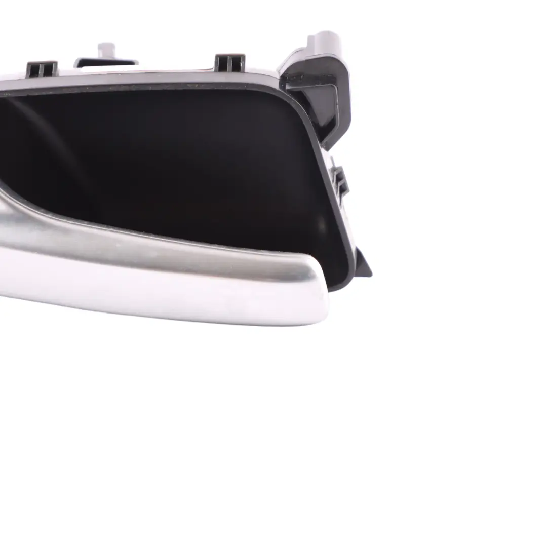 Mercedes W166 Poignée de porte intérieure avant gauche Trim - SKU A1667600561 - Numéro de pièce A1667600561
