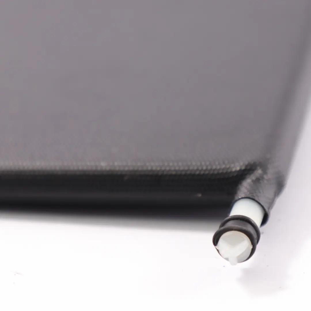 Osłona Przeciwsłoneczna Prawa Czarna do Mercedes GLE C292 ML W166 o numerze A1668100810 Mercedes GLE C292 ML W166 Osłona Przeciwsłoneczna Prawa Czarna - SKU A1668100810 - Numer Części A1668100810