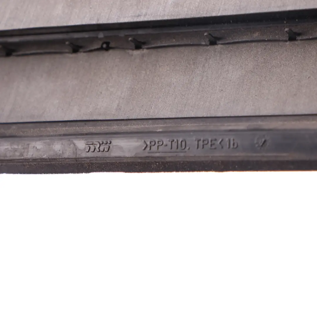 Mercedes ML W166 Entlüftungs Klappe Hinten Rechts Links Karosserieent Lüftung - SKU A1668301042 - Teilenummer A1668301042