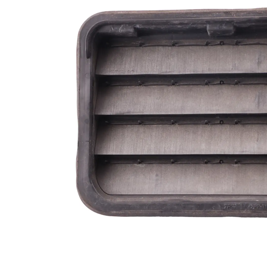 Mercedes ML W166 Entlüftungs Klappe Hinten Rechts Links Karosserieent Lüftung - SKU A1668301042 - Teilenummer A1668301042