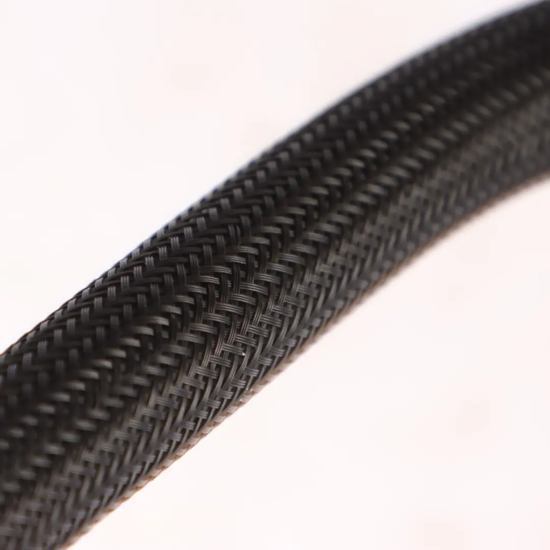 Conditioning Pipe Mercedes W166 Refrigerant A/C Hose Line OM642 to Air with Part number A1668301115 Air Conditioning Pipe Mercedes W166 Refrigerant A/C Hose Line OM642 - SKU A1668301115 - Part number A1668301115