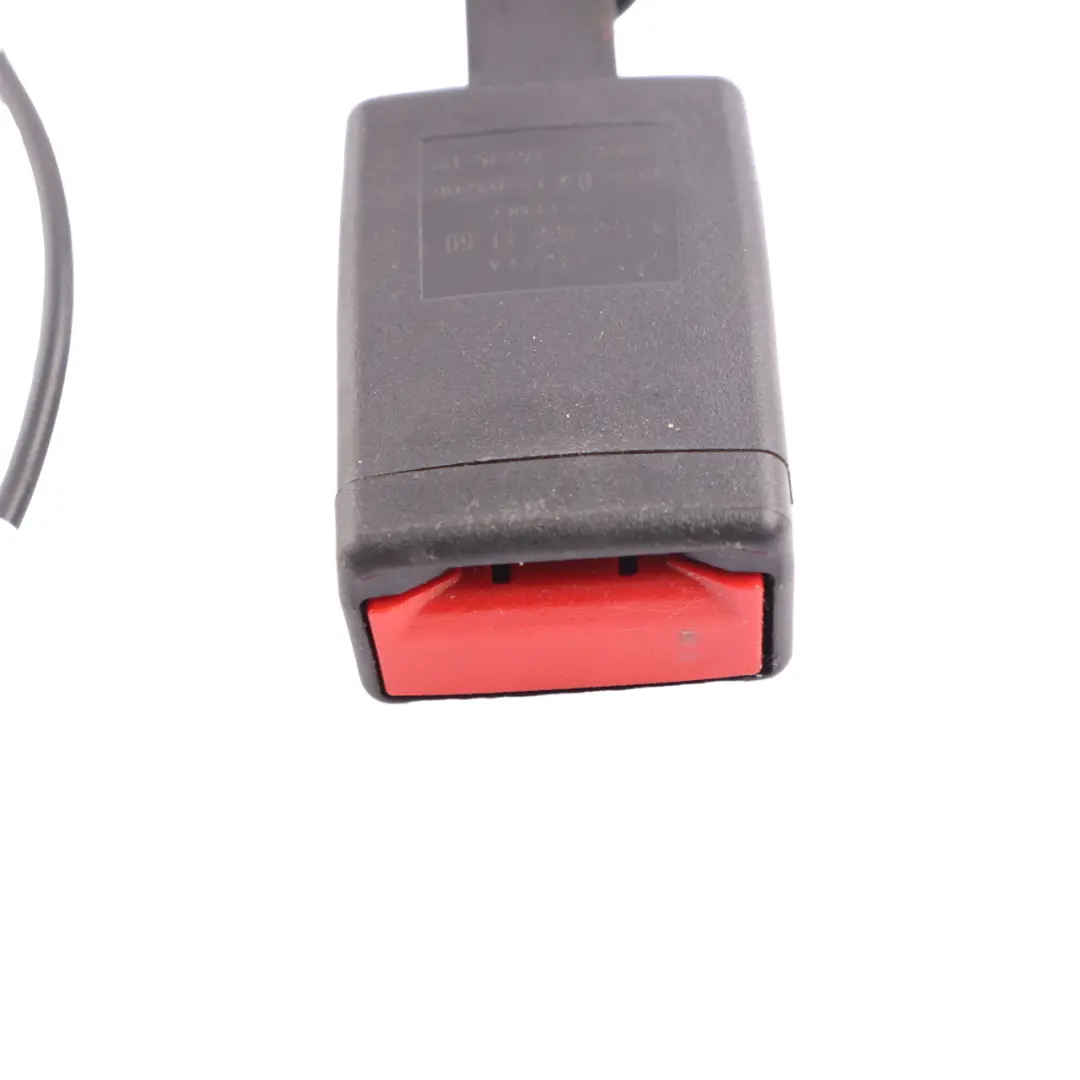 Ceinture Sécurité Arrière Centre Boucle Inférieure pour Mercedes W166 à propos du numéro de pièce A1668601169 Mercedes W166 Ceinture Sécurité Arrière Centre Boucle Inférieure - SKU A1668601169 - Numéro de pièce A1668601169