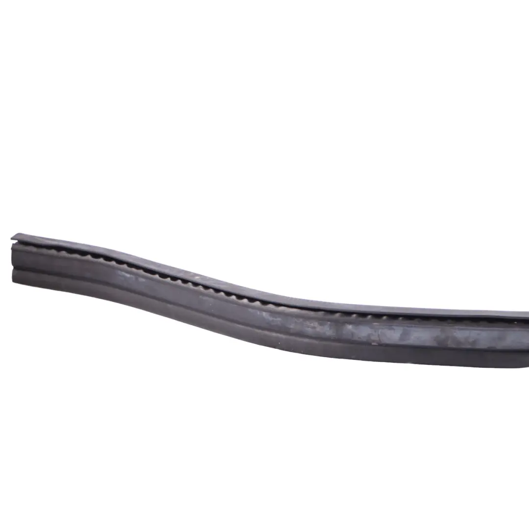 Mercedes ML W166 C292 Uszczelka Maski Tylna Tył - SKU A1668870098 - Numer Części A1668870098