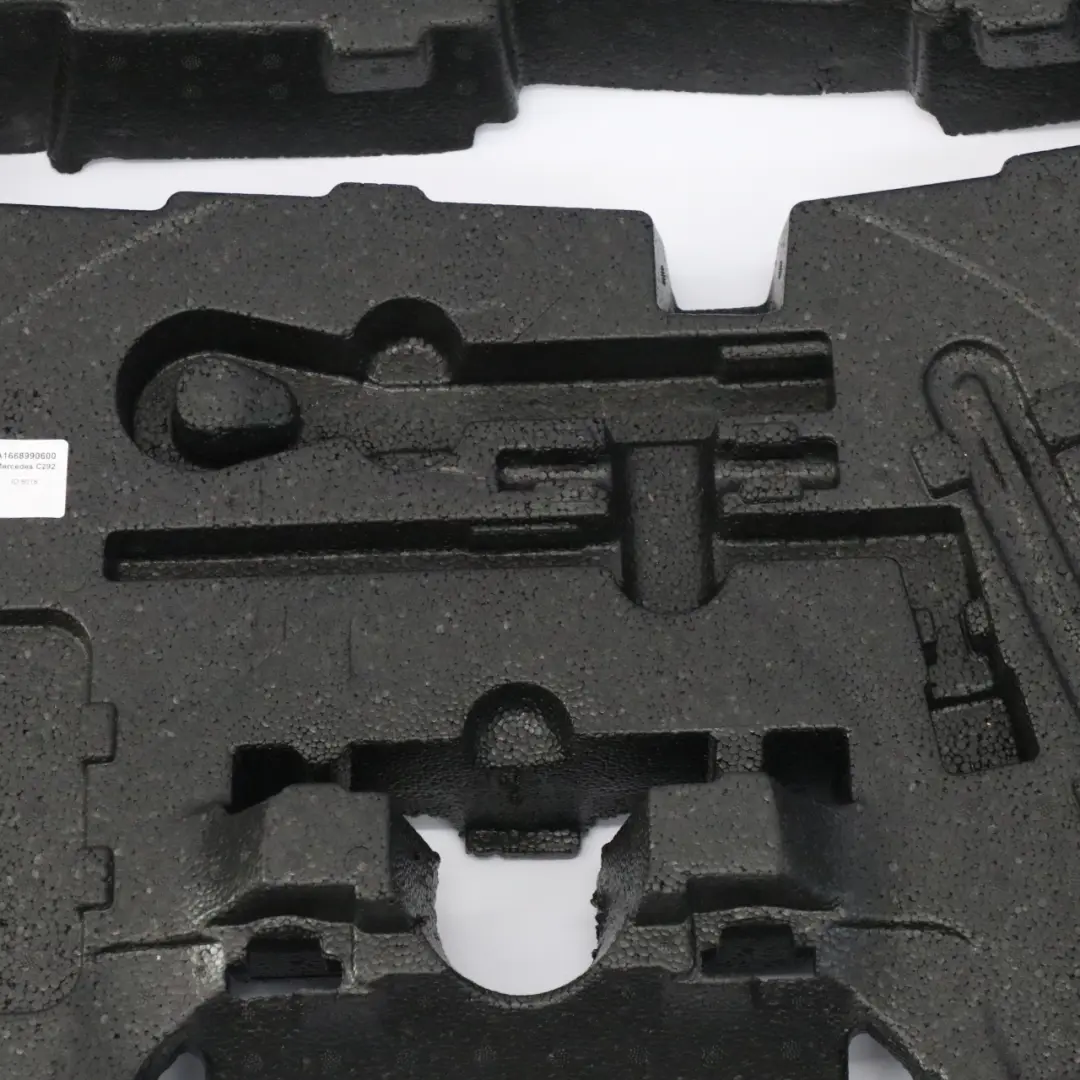Trunk Tray Mercedes ML W166 GLE C292 Boot Floor Storage Tool Tray to with Part number A1668990600 Trunk Tray Mercedes ML W166 GLE C292 Boot Floor Storage Tool Tray - SKU A1668990600 - Part number A1668990600