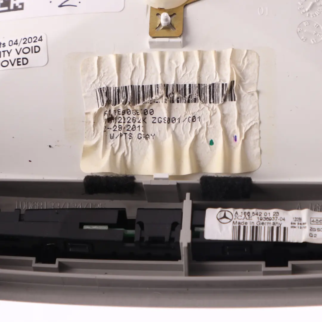 Mercedes ML W166 Lampka Oświetlenie Podsufitki Beż - SKU A1669066500 - Numer Części A1669066500