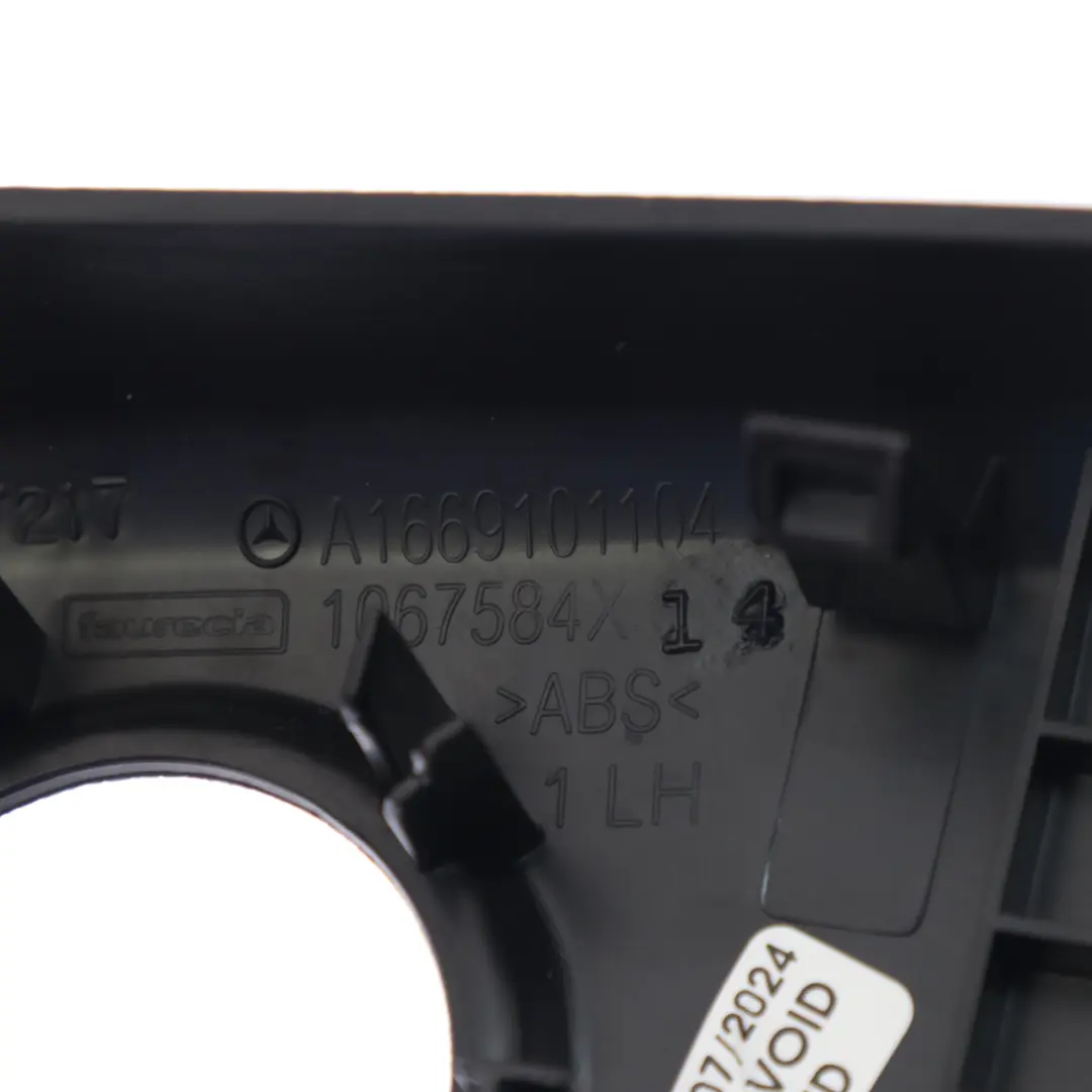  Coprisedile Mercedes ML W166 GLE C292 Pannello esterno anteriore sinistro Nero - SKU A1669101104 - Numero di parte A1669101104