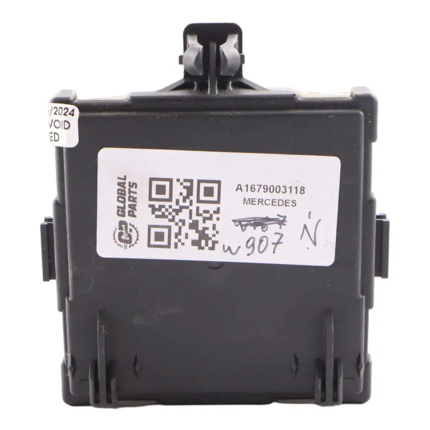 Door Module Mercedes W205 W213 X253 Front Right O/S Control Unit to with Part number A1679003118 Door Module Mercedes W205 W213 X253 Front Right O/S Control Unit - SKU A1679003118 - Part number A1679003118