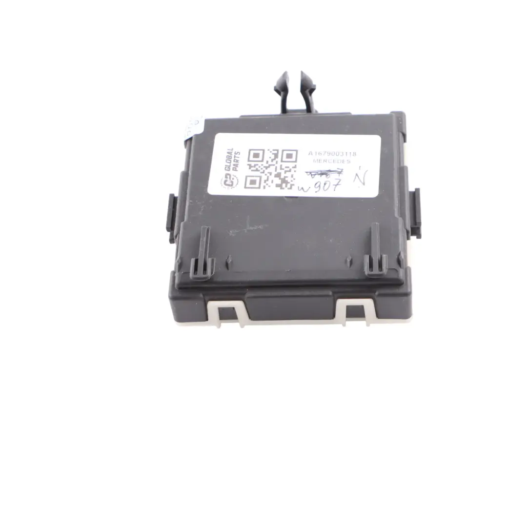 Module porte Mercedes W205 W213 X253 Unité contrôle avant droite pour à propos du numéro de pièce A1679003118 Module porte Mercedes W205 W213 X253 Unité contrôle avant droite - SKU A1679003118 - Numéro de pièce A1679003118