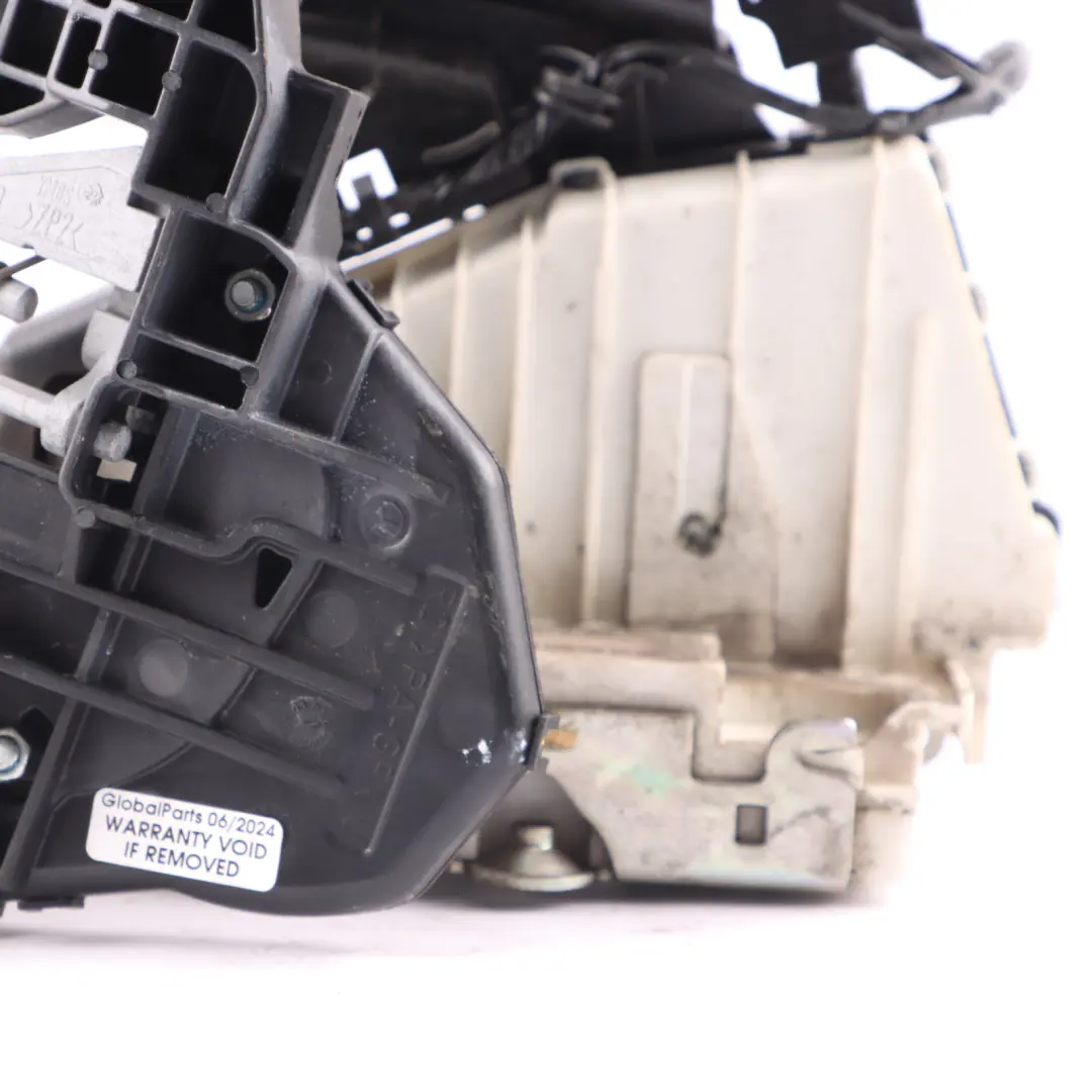 Door Lock Door Front Right O/S Key Automatic Lock to Mercedes W169 with Part number A1697204035 Mercedes W169 Door Lock Door Front Right O/S Key Automatic Lock - SKU RHD-A1697204035 - Part number A1697204035