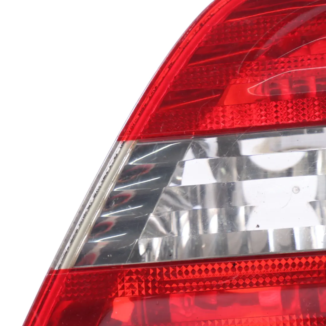Mercedes W245 Feu arrière droit - SKU A1698201664-2 - Numéro de pièce A1698201664