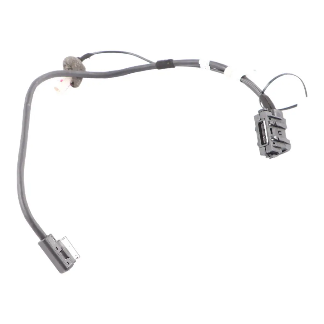Media Plug Mercedes W169 W245 Multimedia Connection Cable Wire to with Part number A1698204415 Media Plug Mercedes W169 W245 Multimedia Connection Cable Wire - SKU A1698204415 - Part number A1698204415