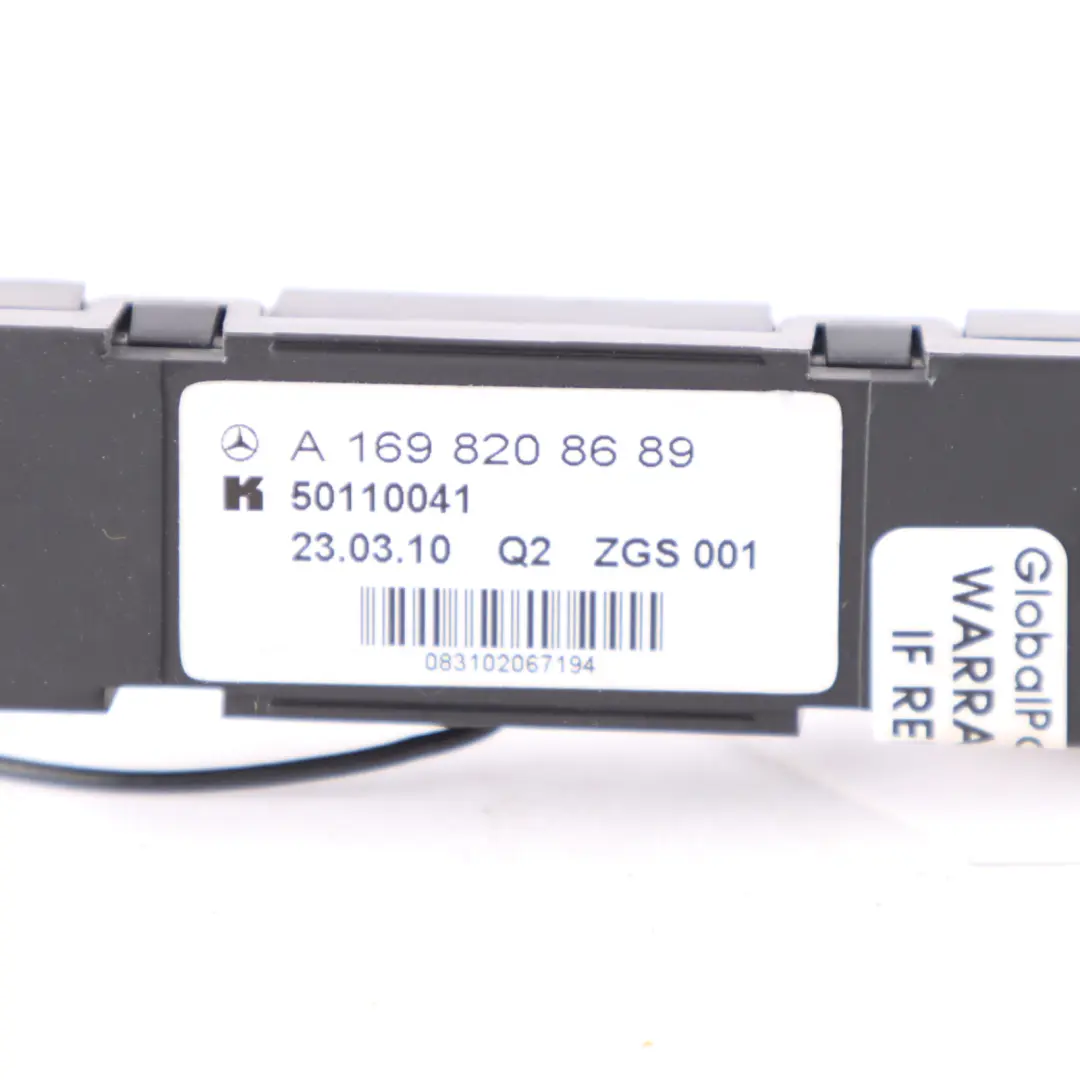 Amplifier Antenna Sensor Mercedes W169 W245 Control Unit Module to with Part number A1698208689 Amplifier Antenna Sensor Mercedes W169 W245 Control Unit Module - SKU A1698208689 - Part number A1698208689