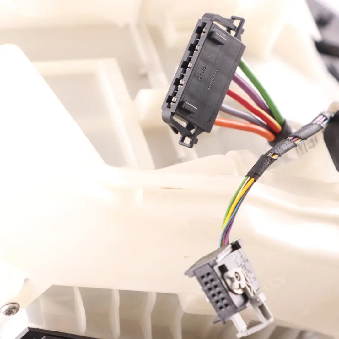 OM266 Air Conditioner Box Core A/C Heater to Mercedes W169 W245 Petrol with Part number A1698303860 Mercedes W169 W245 Petrol OM266 Air Conditioner Box Core A/C Heater - SKU A1698303860 - Part number A1698303860