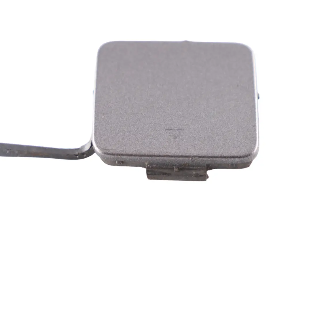 Parachoques Trasero Flap Towing Eye Gris Montaña 787 para Mercedes W169 con número de pieza A1698853322 Mercedes W169 Parachoques Trasero Flap Towing Eye Gris Montaña 787 - SKU A1698853322-MG - Número de pieza A1698853322