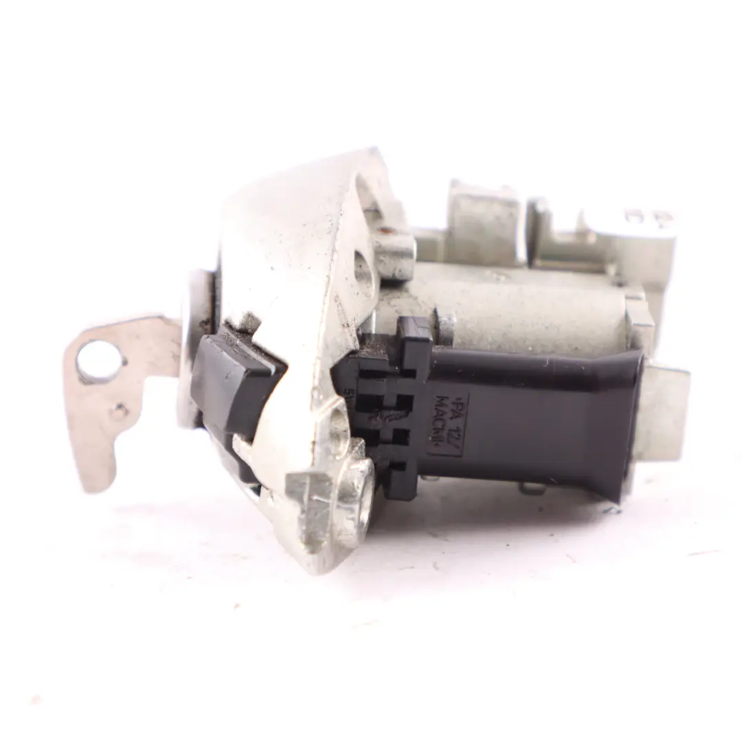 Door Lock Door Front Right O/S Key Automatic Lock to Mercedes W169 W245 with Part number A1698902067 Mercedes W169 W245 Door Lock Door Front Right O/S Key Automatic Lock - SKU RHD-A1698902067 - Part number A1698902067