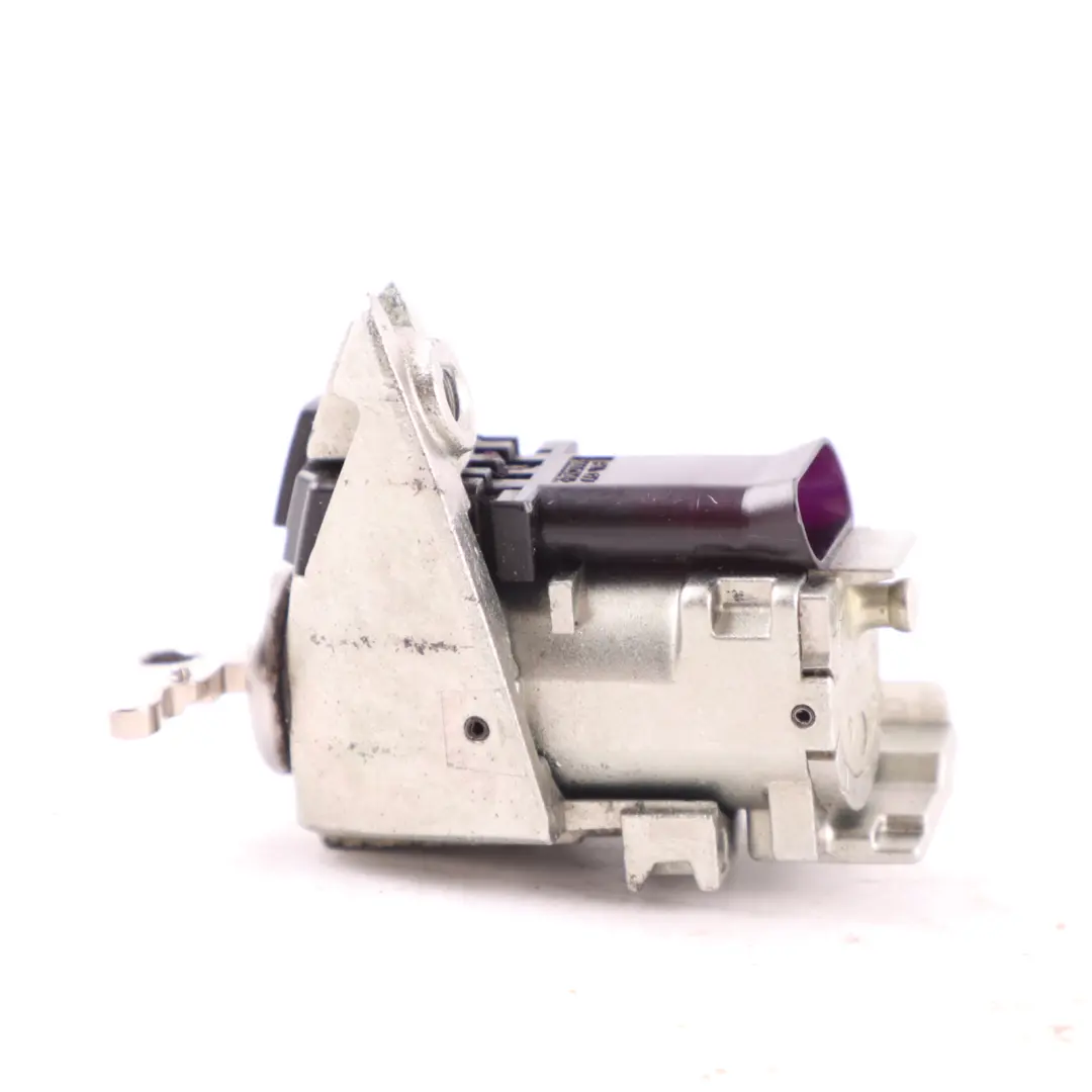 Door Lock Door Front Right O/S Key Automatic Lock to Mercedes W169 W245 with Part number A1698902067 Mercedes W169 W245 Door Lock Door Front Right O/S Key Automatic Lock - SKU RHD-A1698902067 - Part number A1698902067