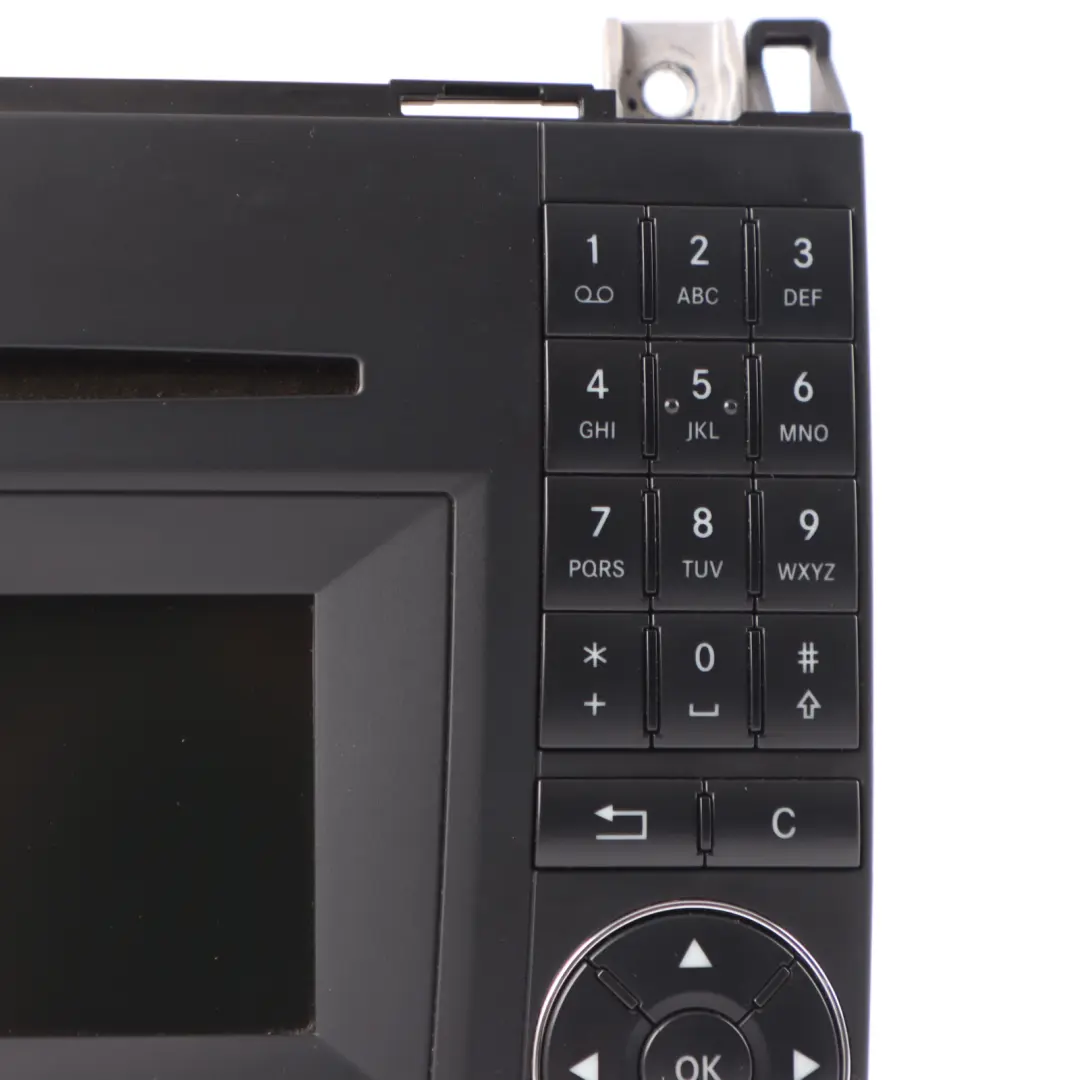 Mercedes W169 W245 Radioodtwarzacz Radio CD - SKU A1699002000-1 - Numer Części A1699002000