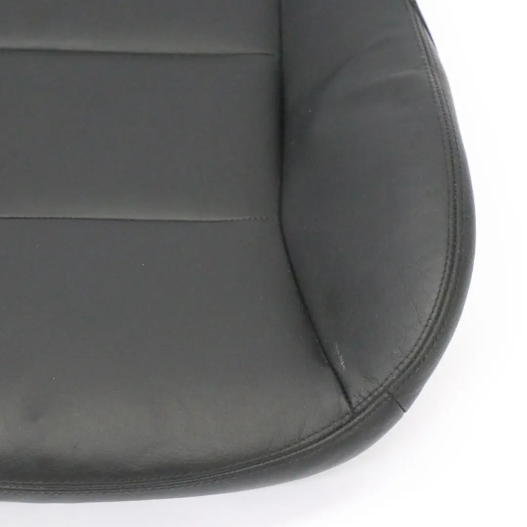 Coussin de siège avant gauche Cuir Nappa Noir pour Mercedes W169 W245 à propos du numéro de pièce A1699100346 Mercedes W169 W245 Coussin de siège avant gauche Cuir Nappa Noir - SKU A1699100346 - Numéro de pièce A1699100346