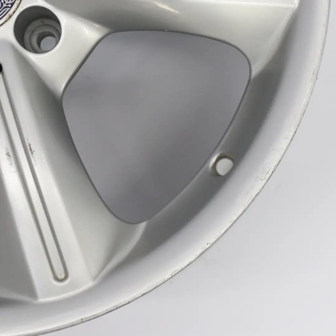 Llanta de aleación plata 17" 8,5J ET:30 5 radios para Mercedes SLK R171 con número de pieza A1714011902 Mercedes SLK R171 Llanta de aleación plata 17" 8,5J ET:30 5 radios - SKU A1714011902-2 - Número de pieza A1714011902