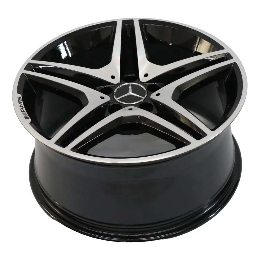 Jante arrière alliage argenté 18" 8,5J ET:30 pour Mercedes R171 C209 AMG à propos du numéro de pièce A1714014802 Mercedes R171 C209 AMG Jante arrière alliage argenté 18" 8,5J ET:30 - SKU A1714014802 - Numéro de pièce A1714014802